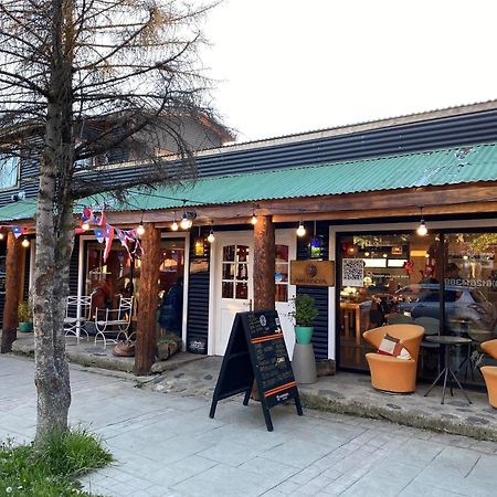 Hostal Amerindia Puerto Natales Exterior photo